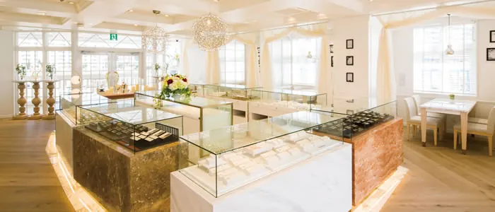 MUQBEL［ムクベル］の店内・外観